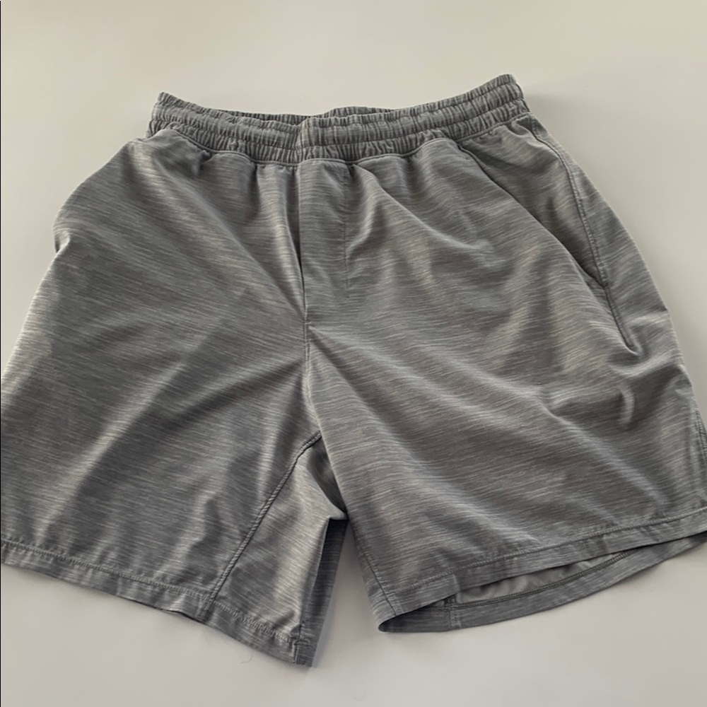 Lululemon Pace Breaker Short Linerless 7”